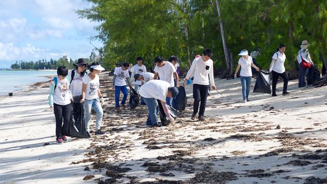 國際海岸清潔日:全能神教會基督徒參加塞班島淨灘活動
